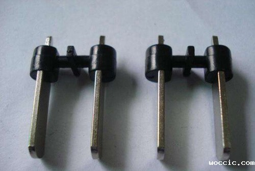 JTT-450单滑板立式注塑机产品案例